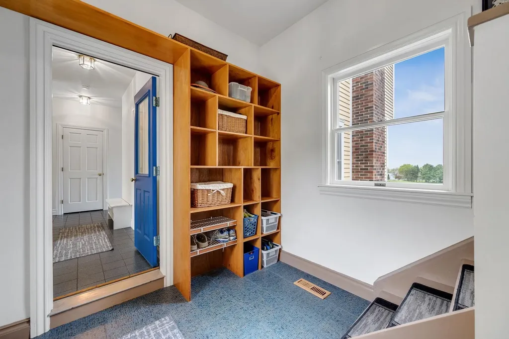 302 Ledge Hill Drive Georgia VT 05478