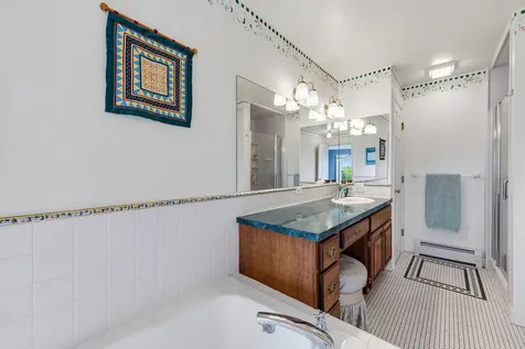 302 Ledge Hill Drive Georgia VT 05478