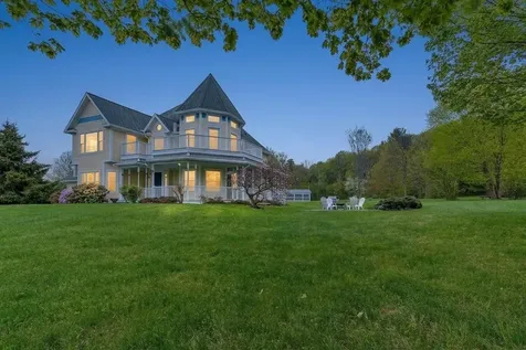 302 Ledge Hill Drive Georgia VT 05478