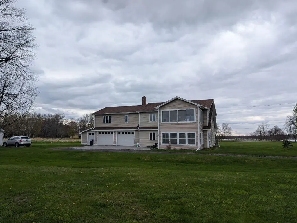 913 N End W Road North Hero VT 05474