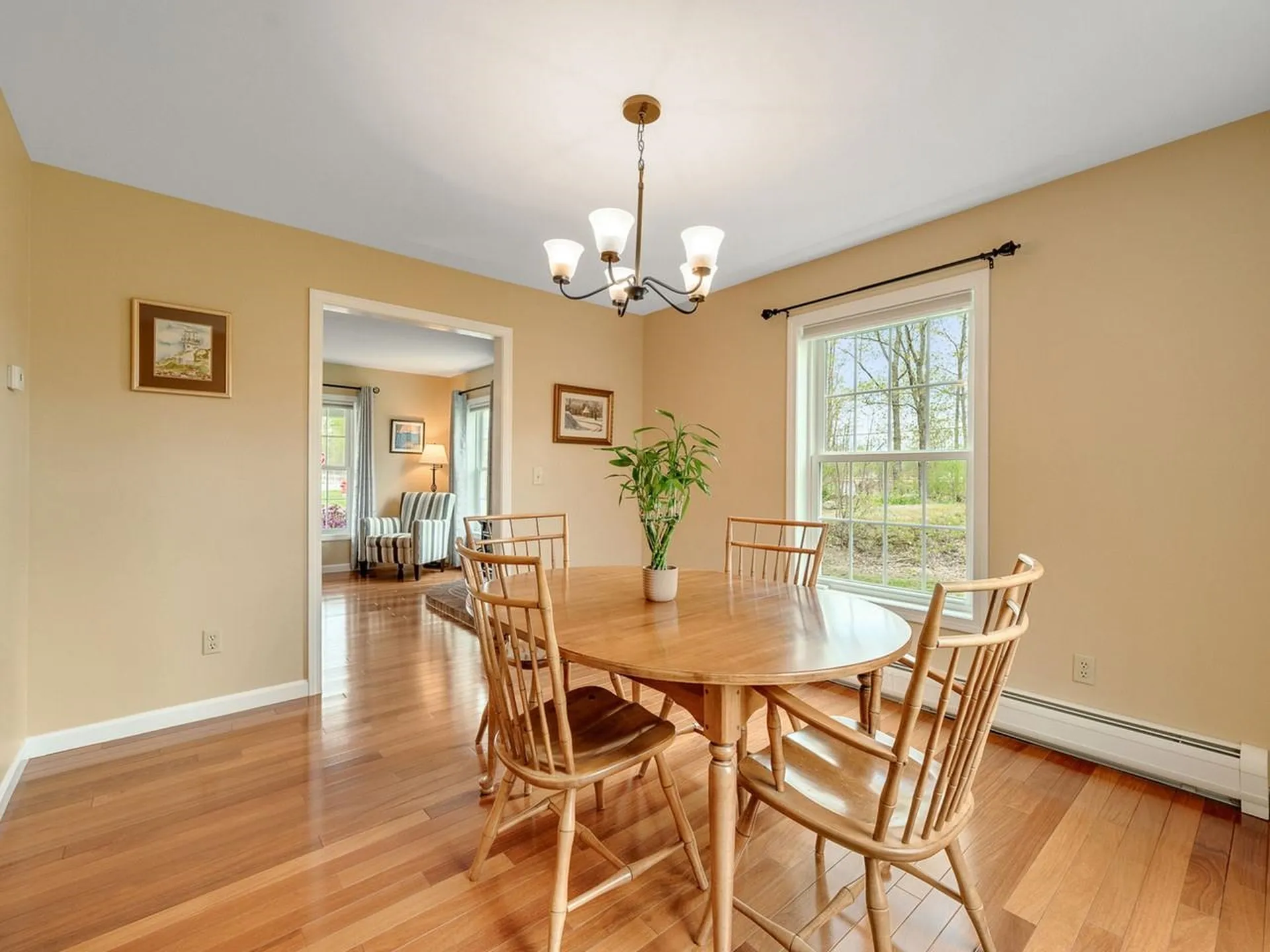 2 Iris Street Essex VT 05452
