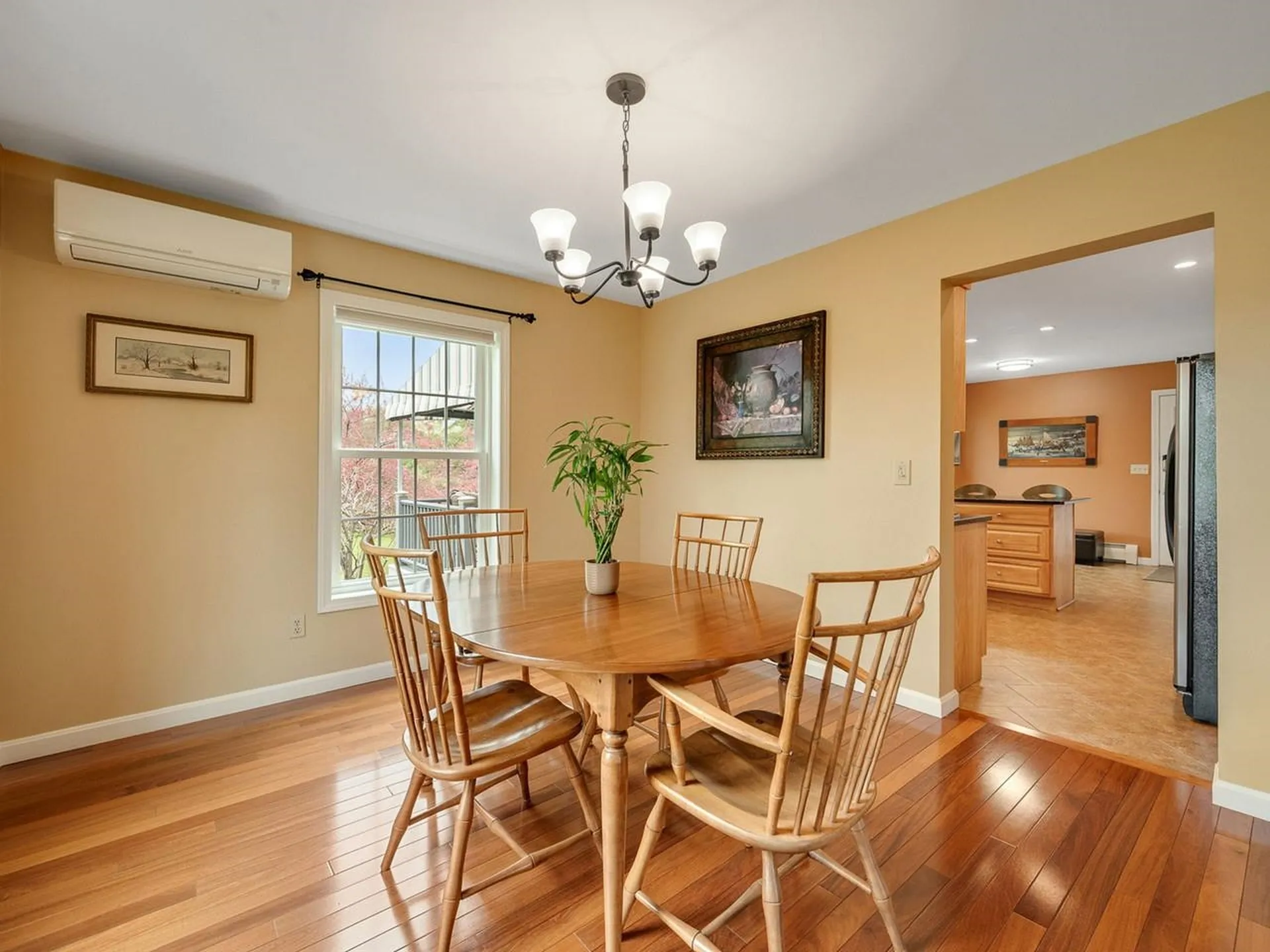 2 Iris Street Essex VT 05452