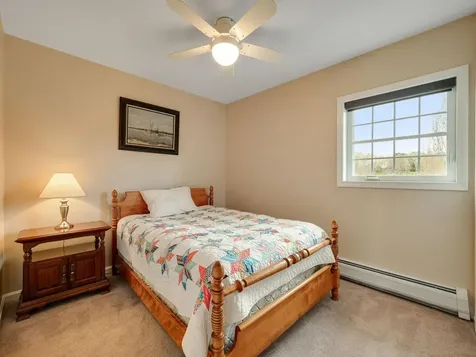 2 Iris Street Essex VT 05452