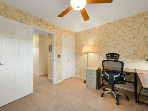 2 Iris Street Essex VT 05452