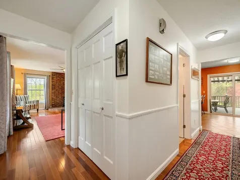 2 Iris Street Essex VT 05452
