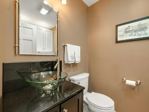 2 Iris Street Essex VT 05452
