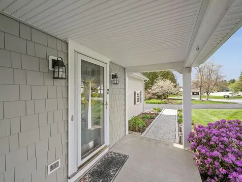 2 Iris Street Essex VT 05452