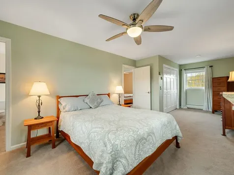 2 Iris Street Essex VT 05452