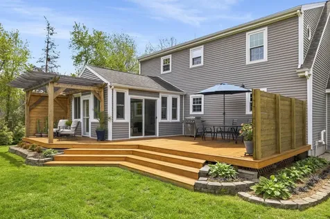 95 Willowbrook Avenue Stratham NH 03885