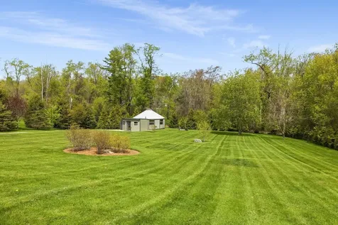 95 Willowbrook Avenue Stratham NH 03885