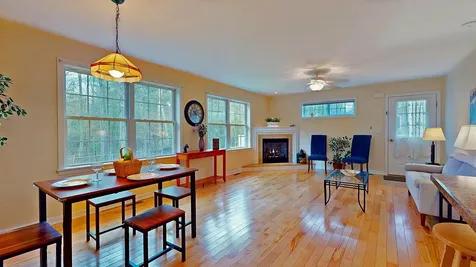 79 Fern Court Colchester VT 05446