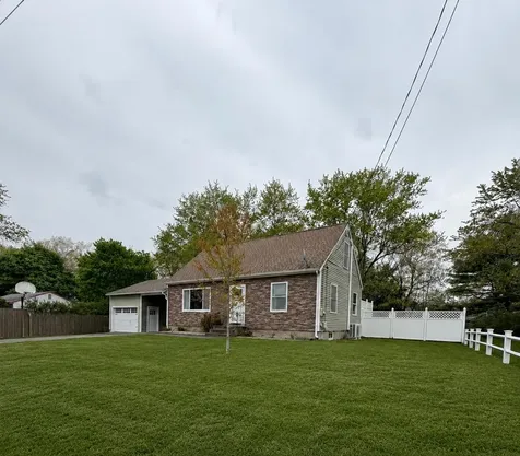 34 B Street Hudson NH 03053