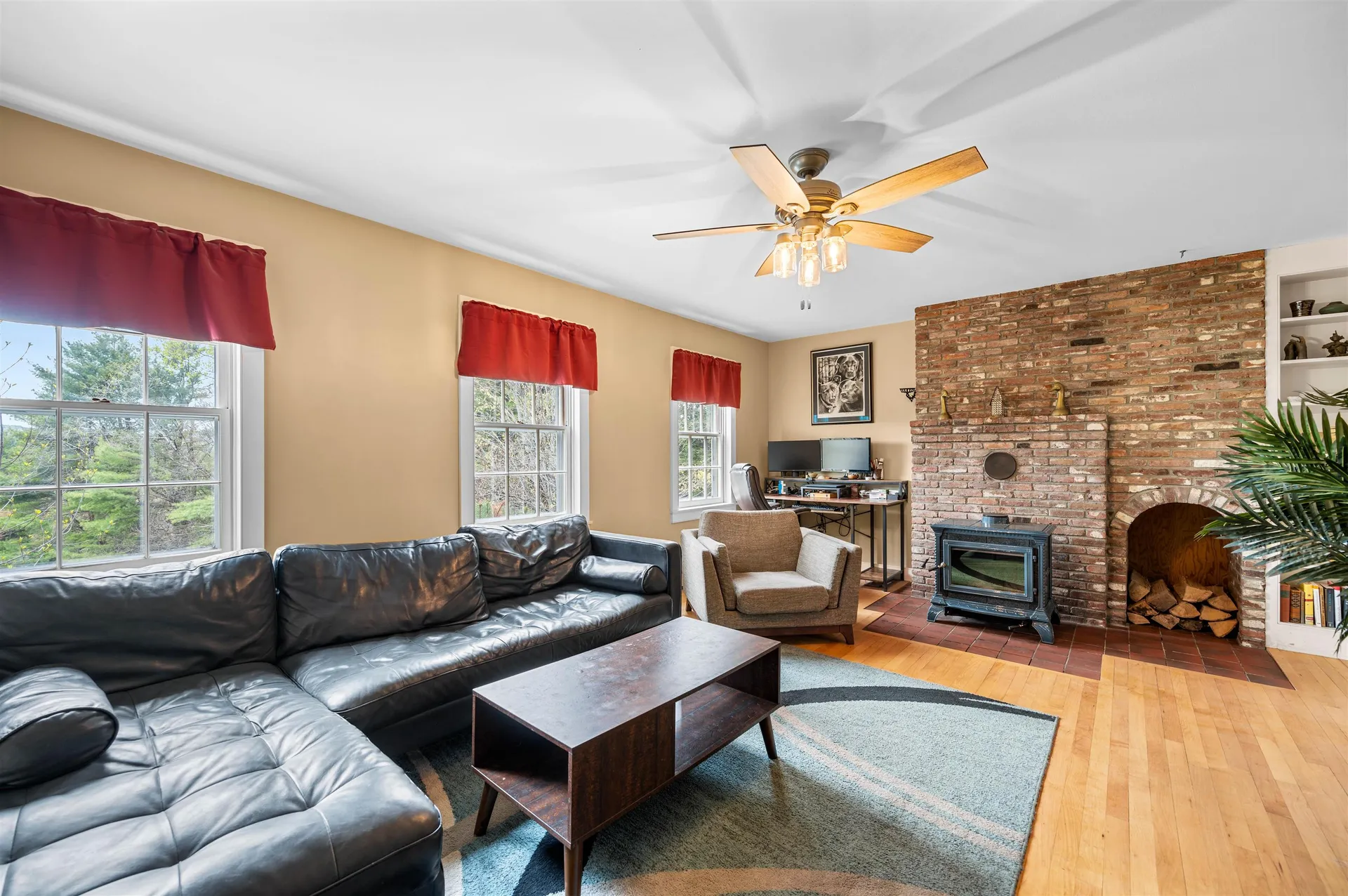 92 Coolidge Circle St. Johnsbury VT 05819