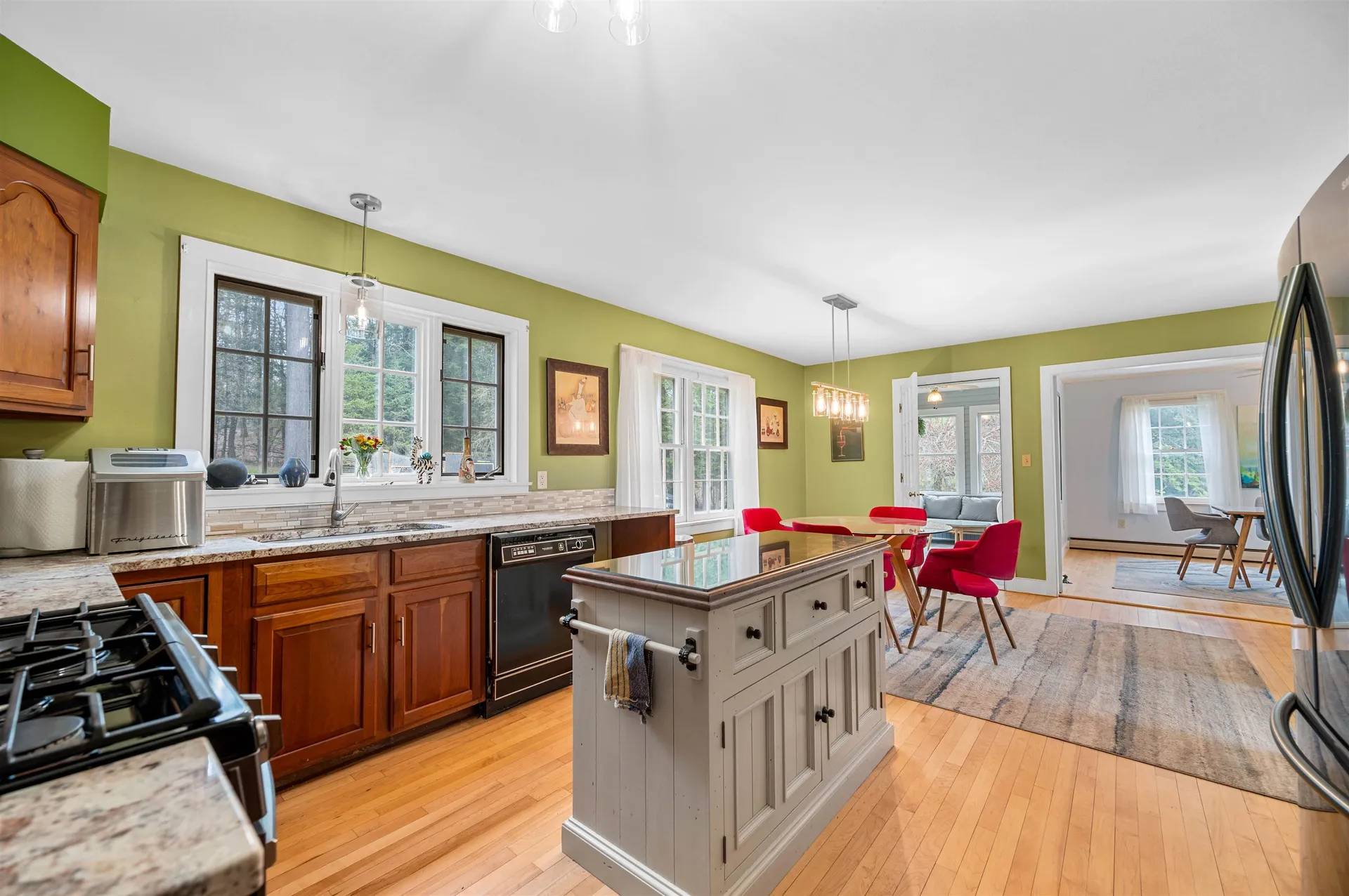 92 Coolidge Circle St. Johnsbury VT 05819
