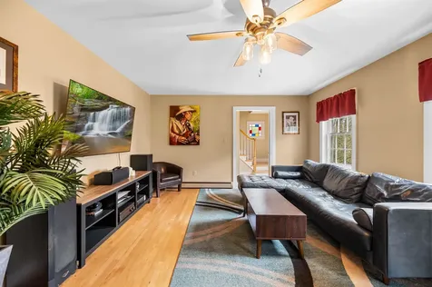 92 Coolidge Circle St. Johnsbury VT 05819