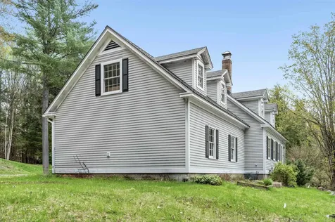 92 Coolidge Circle St. Johnsbury VT 05819