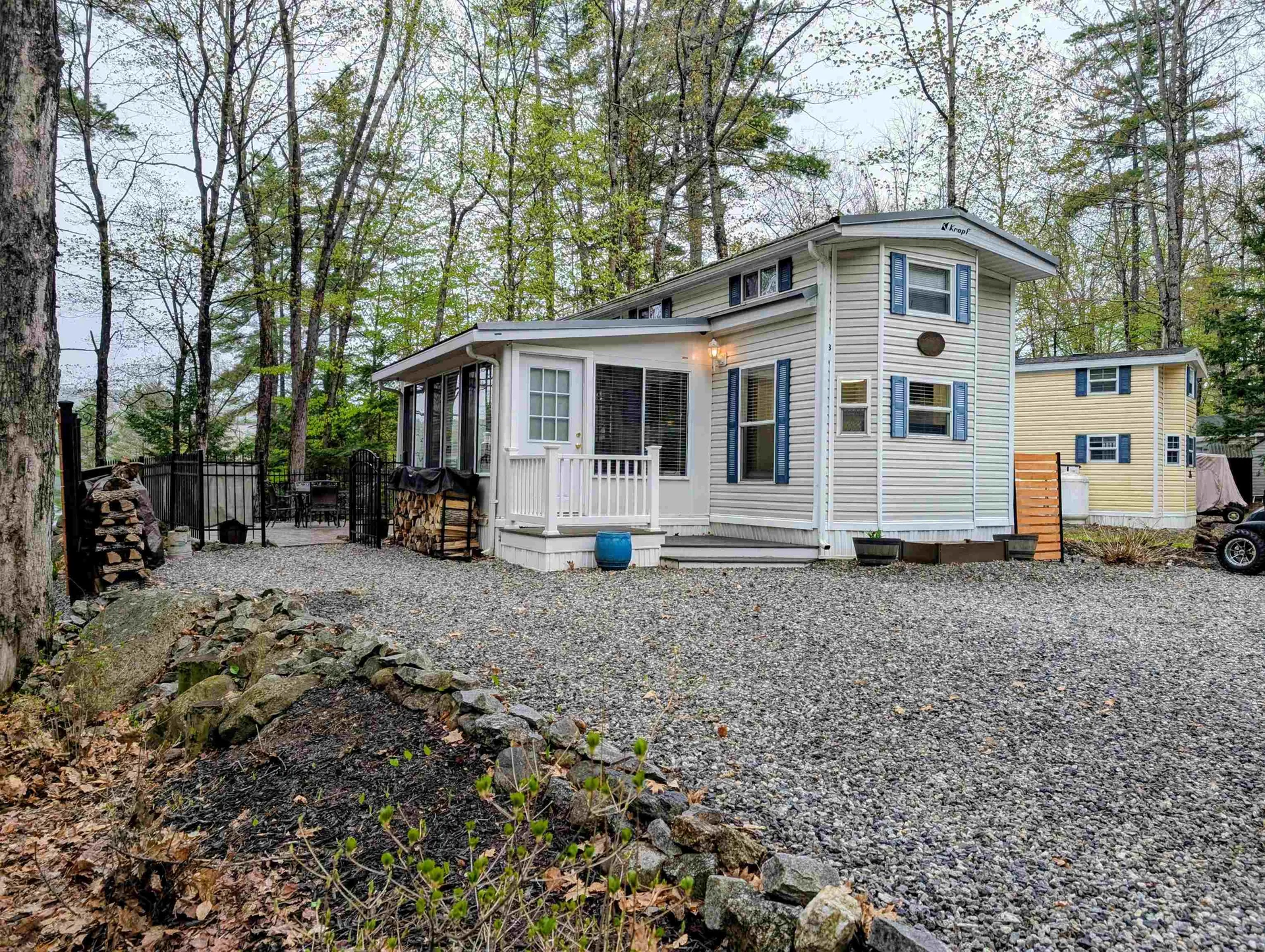 8 Boulders Road Holderness NH 03245