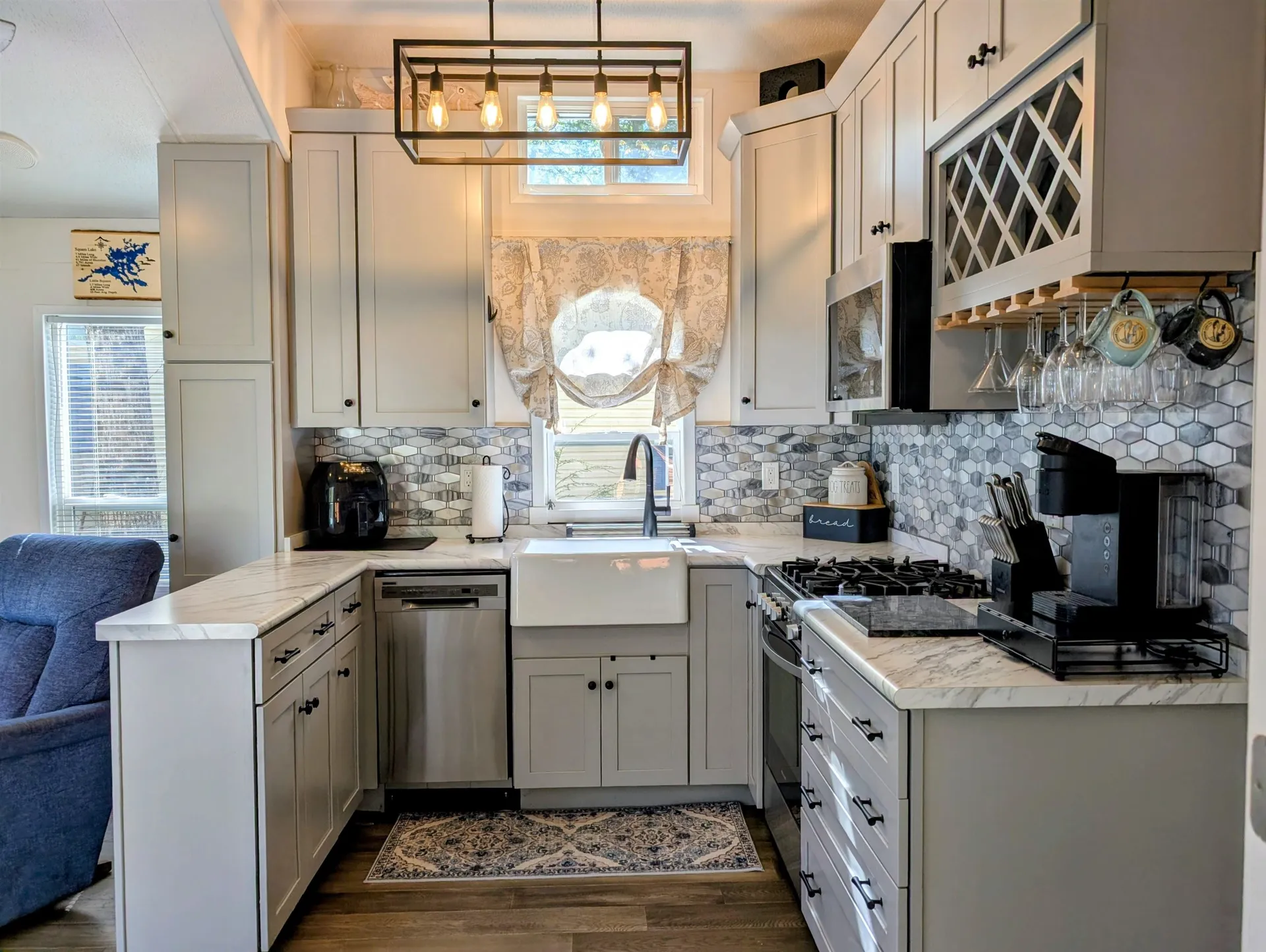 8 Boulders Road Holderness NH 03245