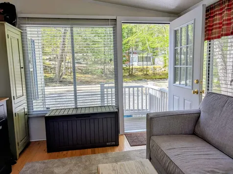 8 Boulders Road Holderness NH 03245