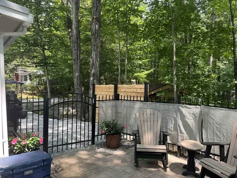 8 Boulders Road Holderness NH 03245
