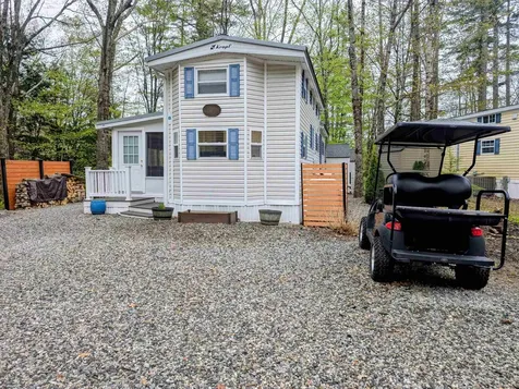 8 Boulders Road Holderness NH 03245