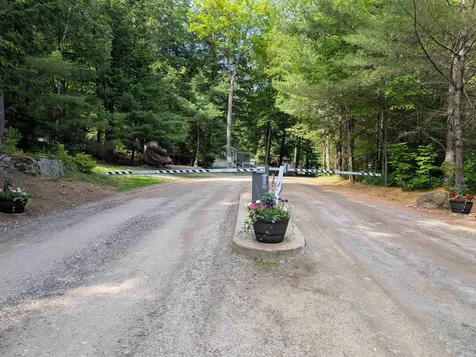 8 Boulders Road Holderness NH 03245