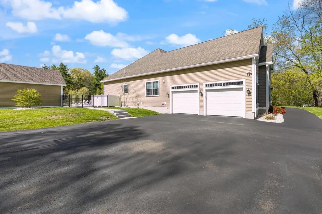 5 Primrose Lane Salem NH 03079