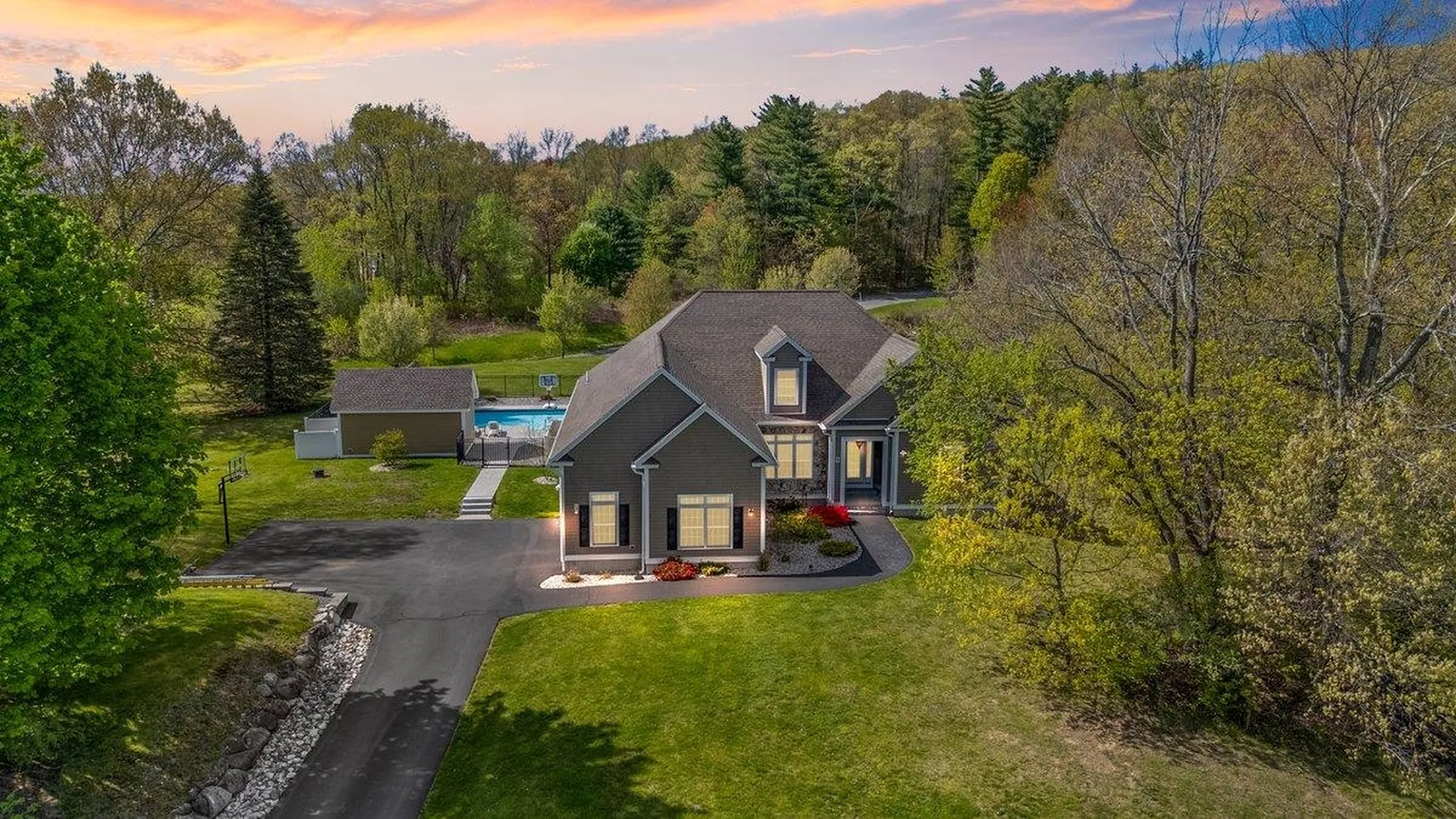5 Primrose Lane Salem NH 03079