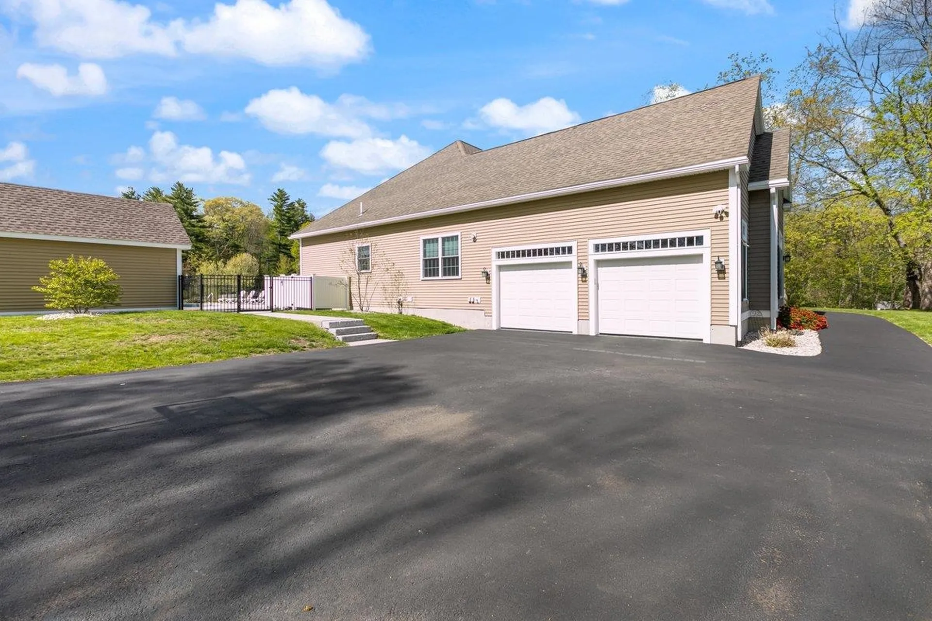 5 Primrose Lane Salem NH 03079