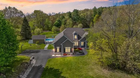 5 Primrose Lane Salem NH 03079