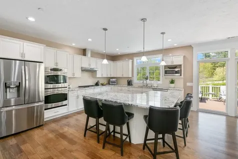 5 Primrose Lane Salem NH 03079