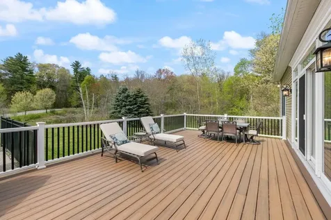 5 Primrose Lane Salem NH 03079