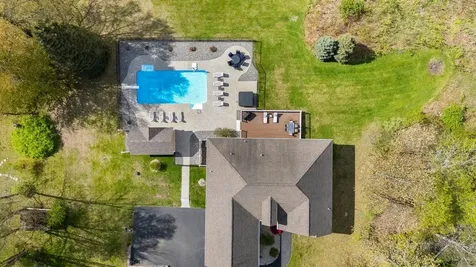 5 Primrose Lane Salem NH 03079