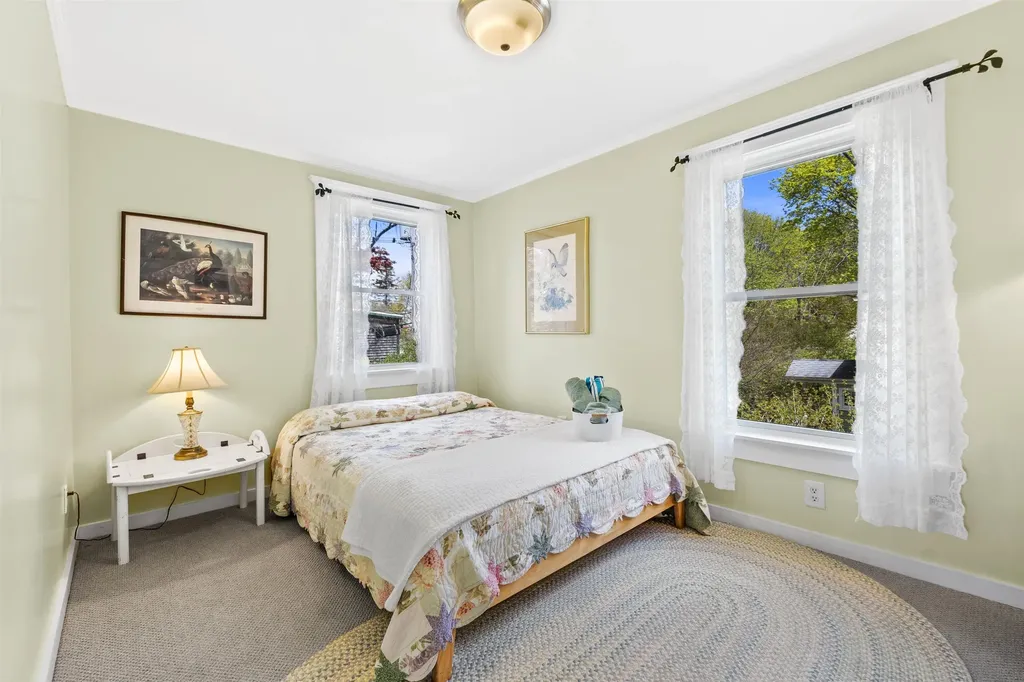 17 Elizabeth Street Portland ME 04108-1168
