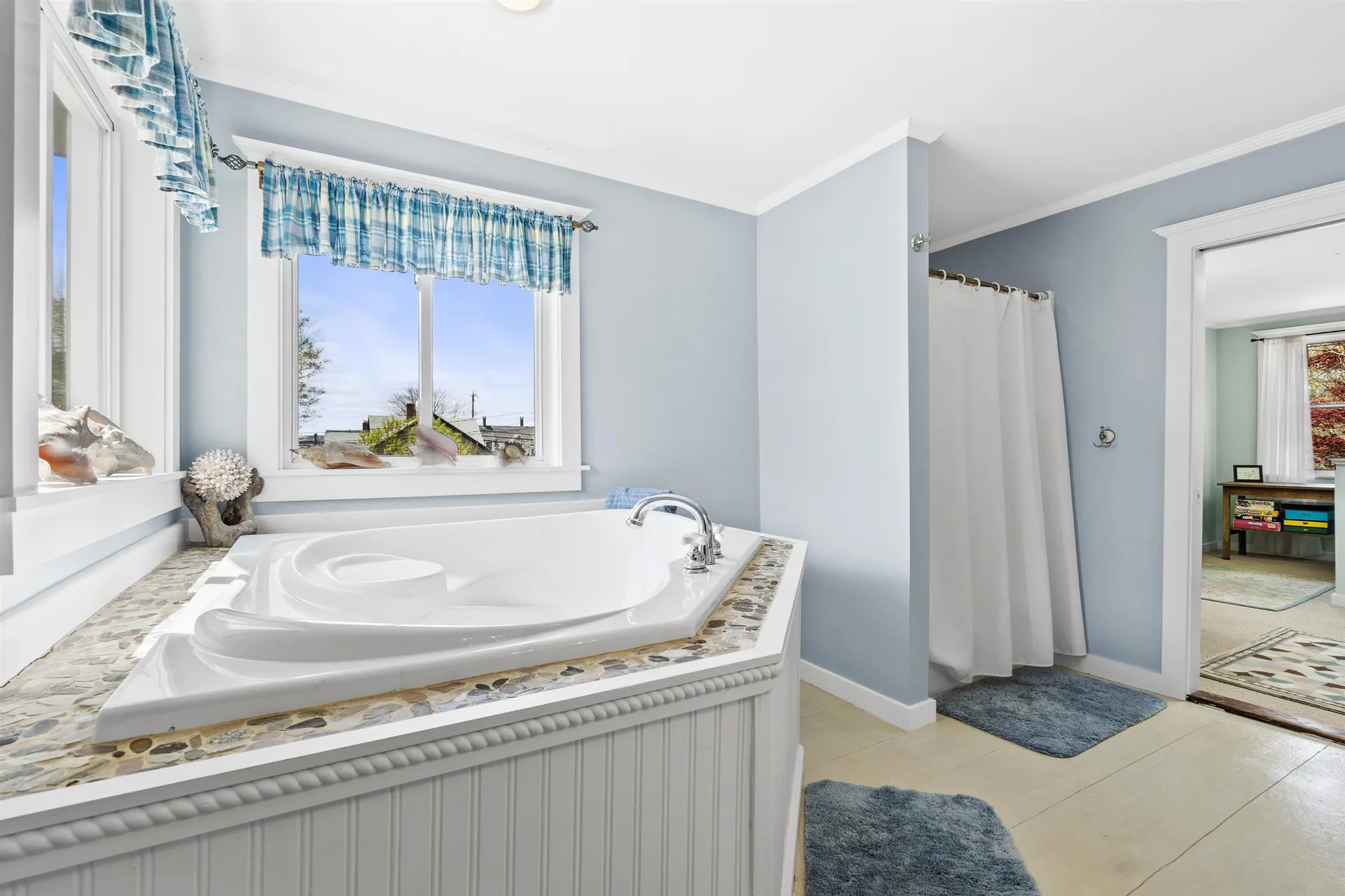 17 Elizabeth Street Portland ME 04108-1168