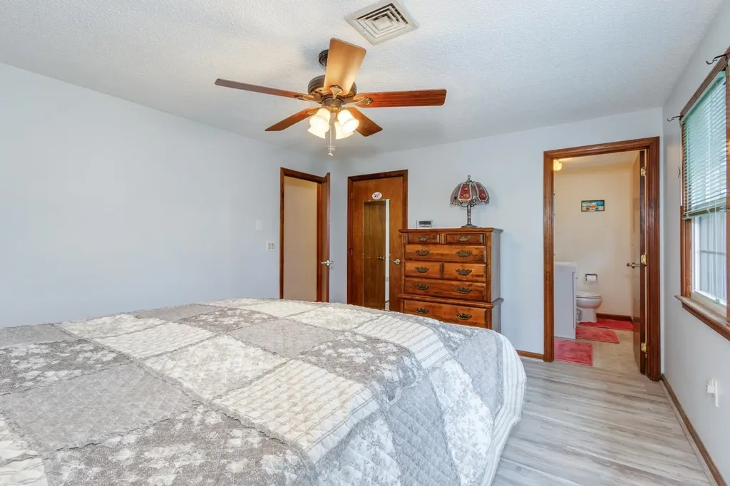 11 Mathew Drive Merrimack NH 03054