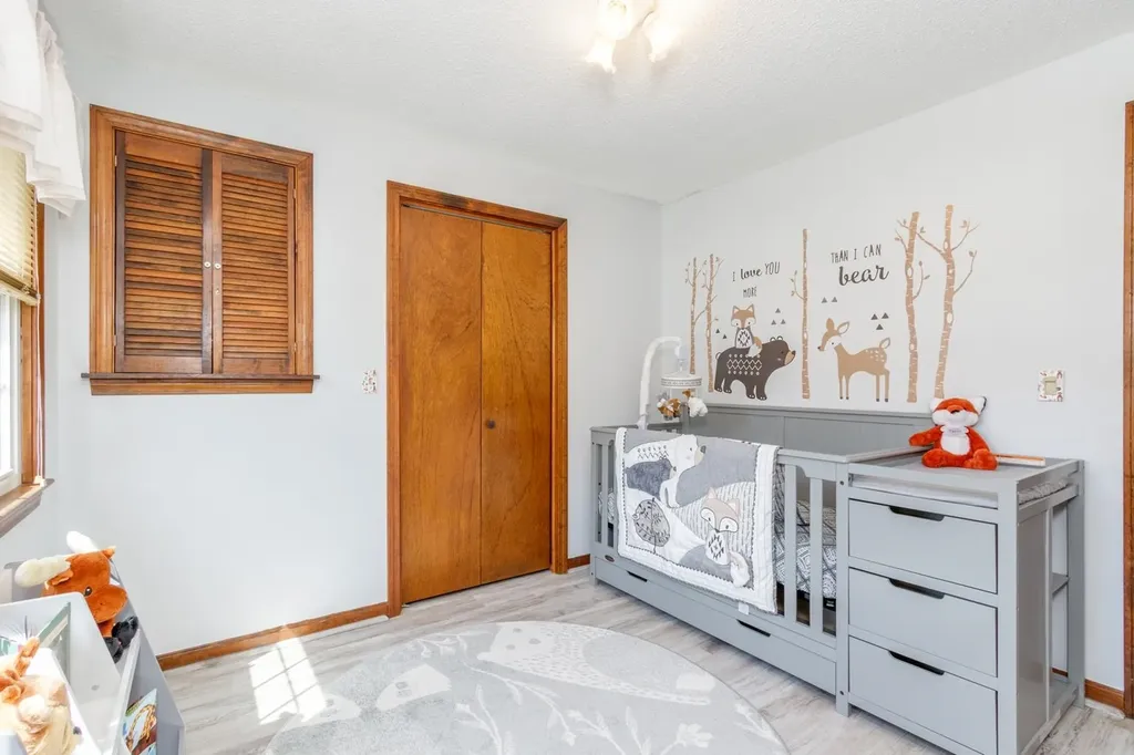 11 Mathew Drive Merrimack NH 03054