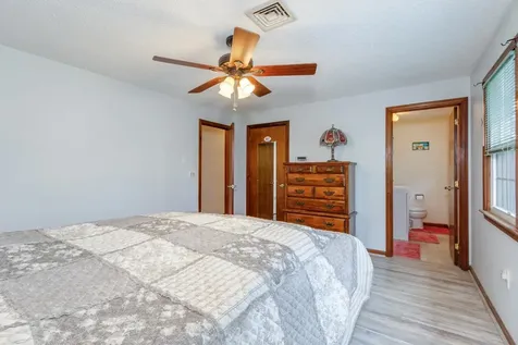 11 Mathew Drive Merrimack NH 03054