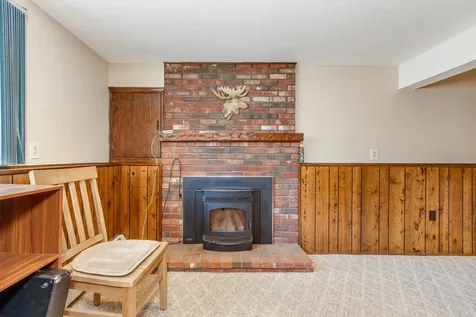 11 Mathew Drive Merrimack NH 03054