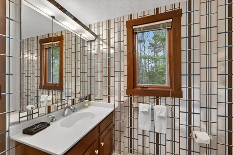 654 Wells Road Franconia NH 03850
