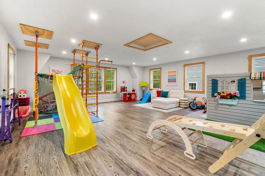 36 Peppermint Street Goffstown NH 03045