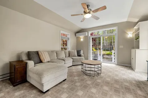36 Peppermint Street Goffstown NH 03045