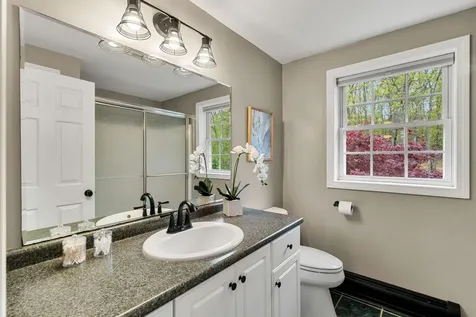 36 Peppermint Street Goffstown NH 03045