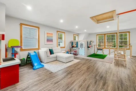 36 Peppermint Street Goffstown NH 03045