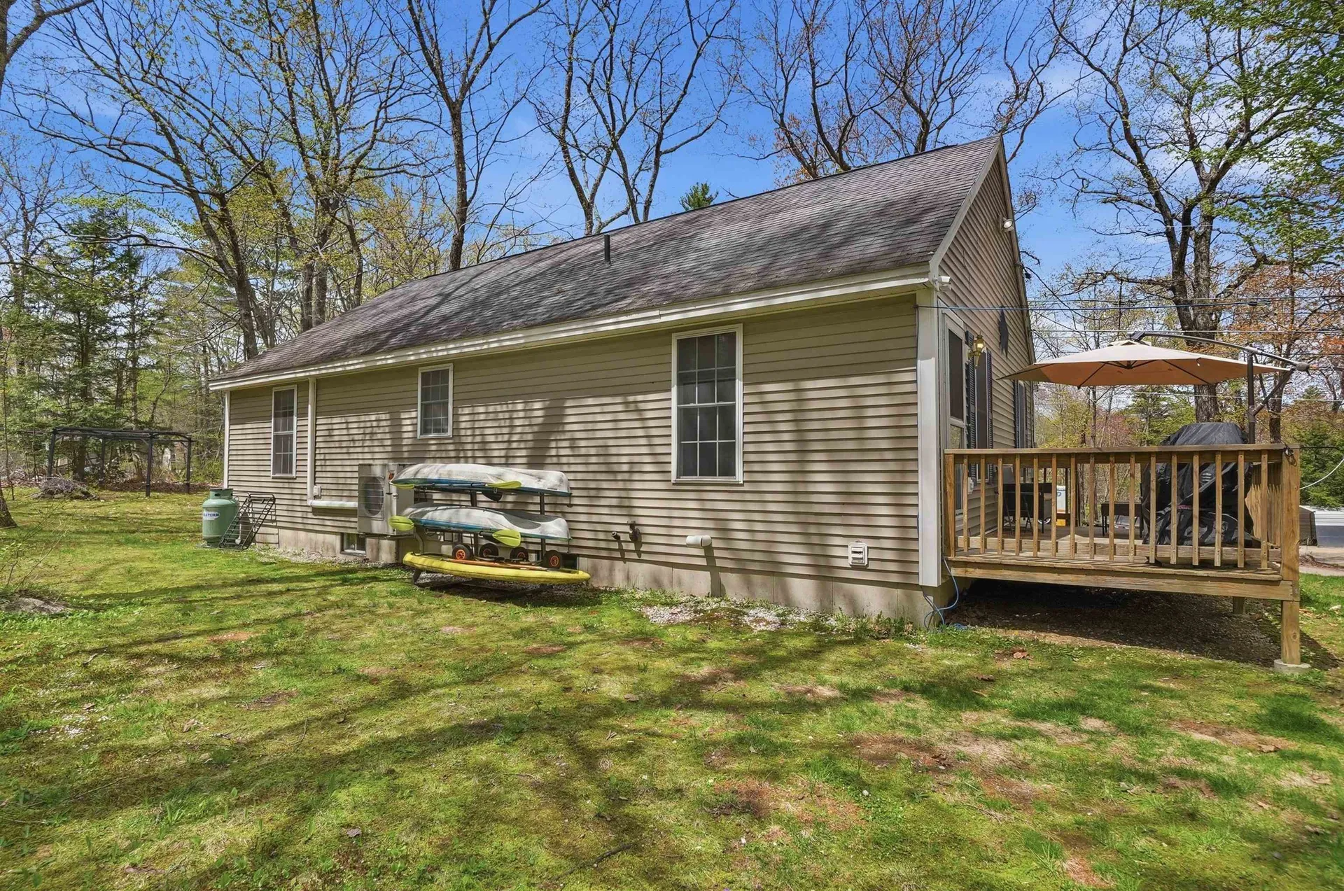 26 Ash Street Northwood NH 03261