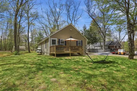 26 Ash Street Northwood NH 03261