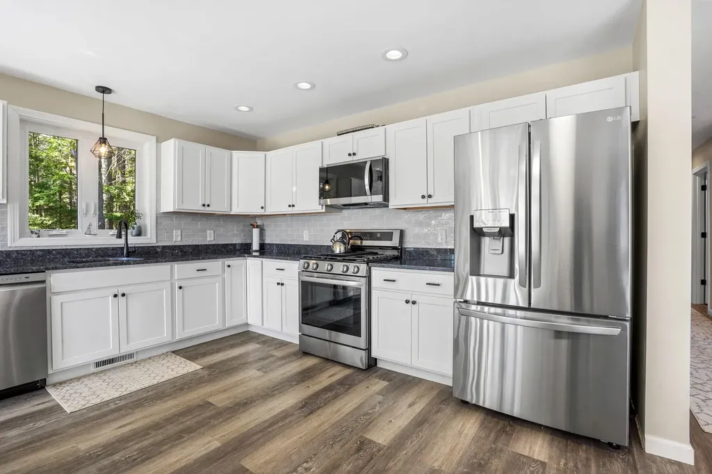 58 Damsite Road Barnstead NH 03225