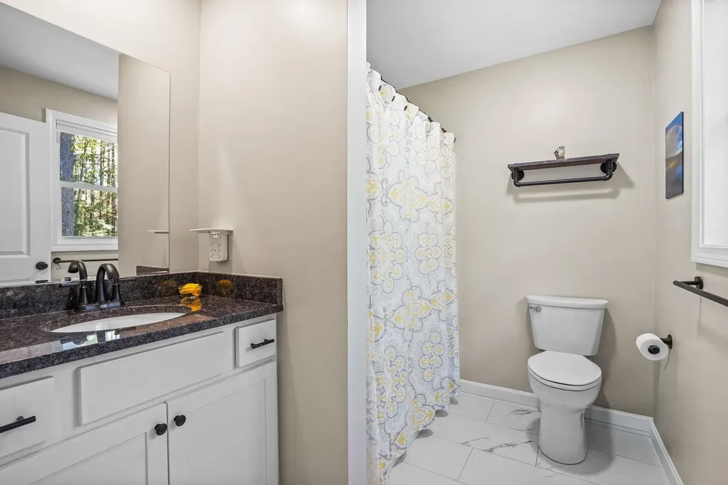 58 Damsite Road Barnstead NH 03225