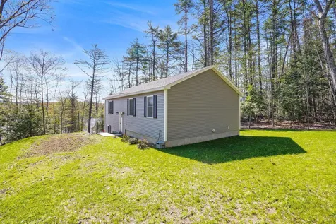 58 Damsite Road Barnstead NH 03225