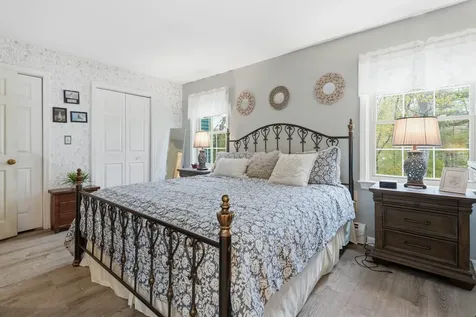 15 Walnut Circle Merrimack NH 03054